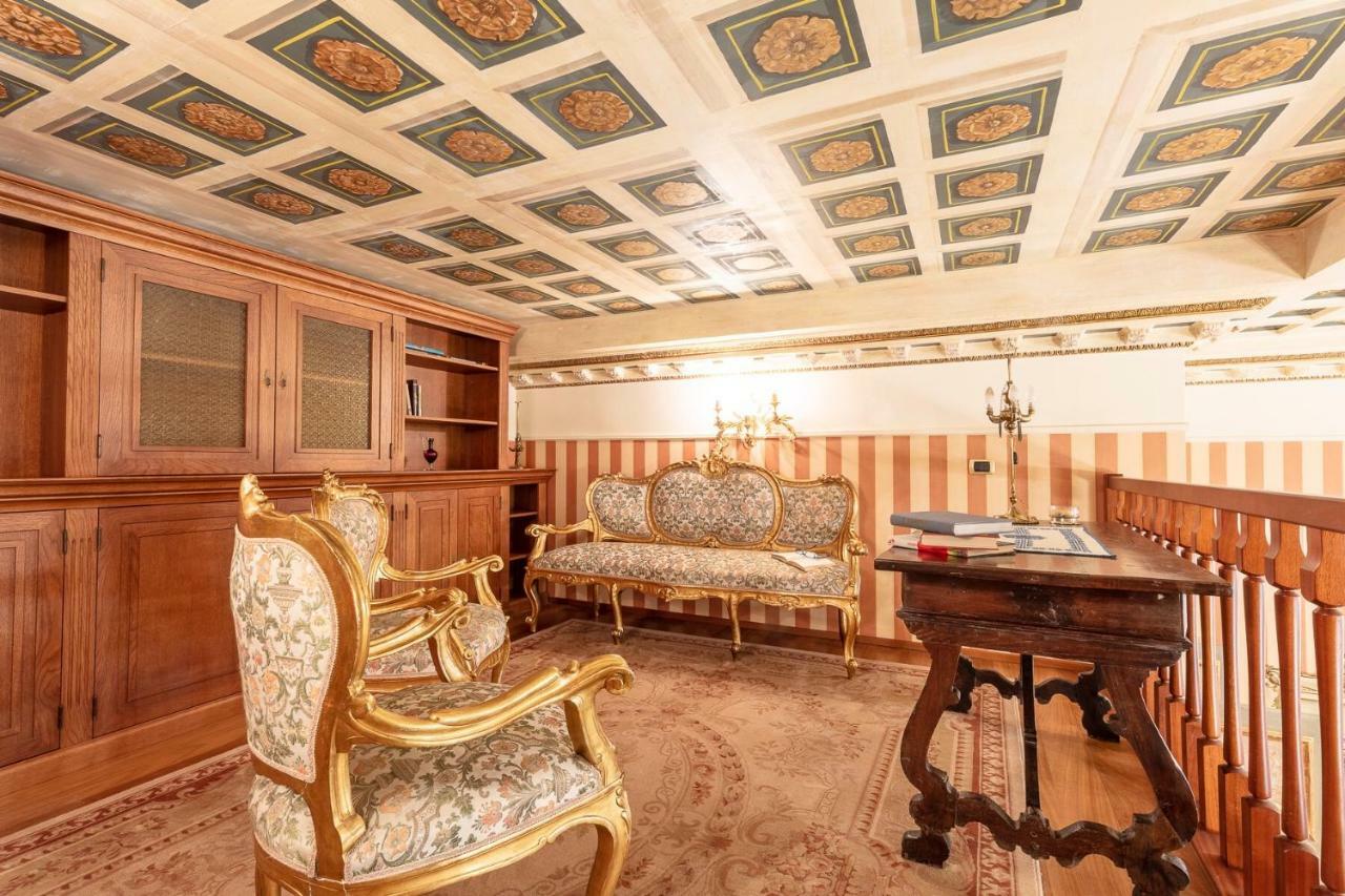 Residenza Contessa Costanza Villa Rome Bagian luar foto